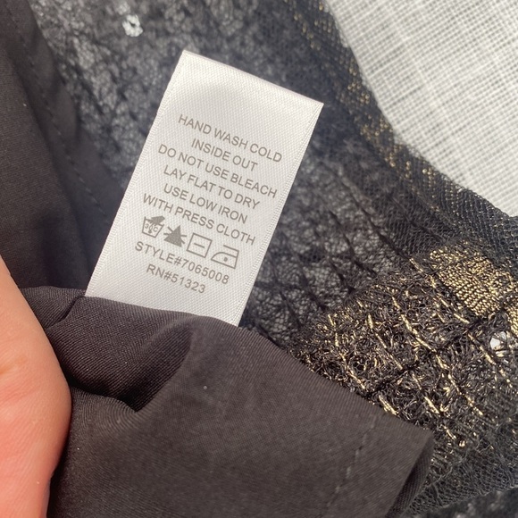 CeCe NWT Peplum Jubilee Gem blouse. - Picture 9 of 14